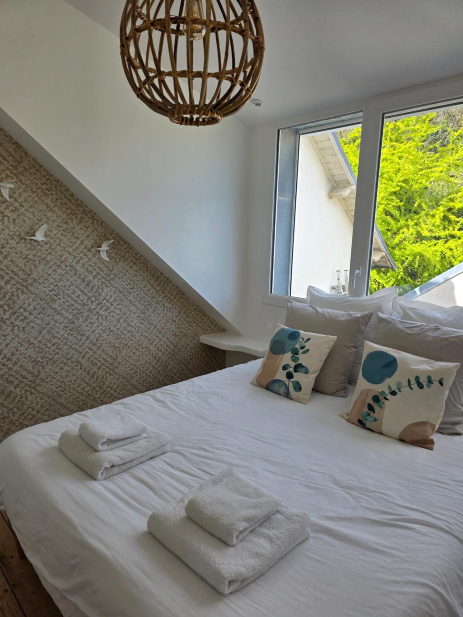 Anatoline Audierne Appart'Hotel Vue Mer - Sea & Harbor Stay Quarto foto